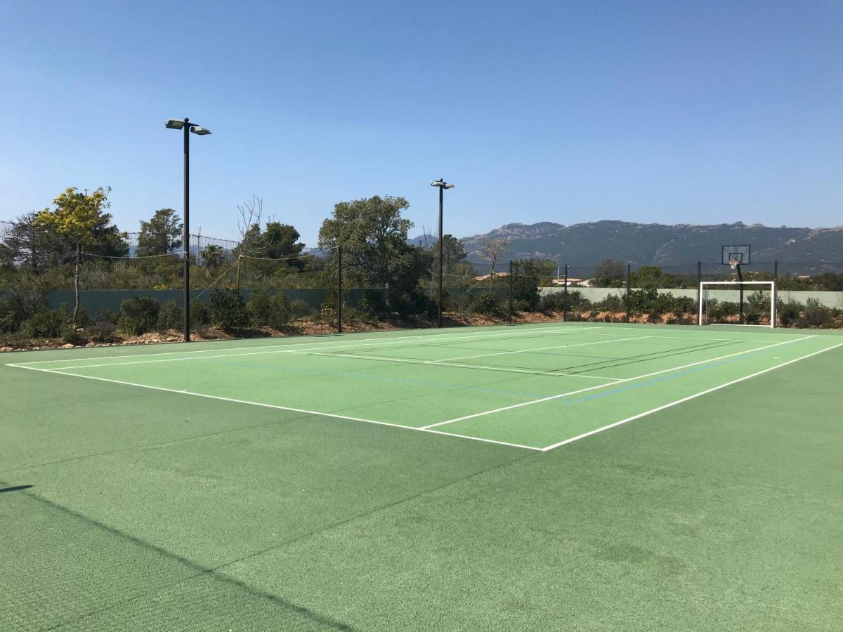 L'Hacienda Piscine chauffée à 28, spa, boulodrome et court de Tennis privés, 2 villas indépendantes Porto-Vecchio  Extérieur photo
