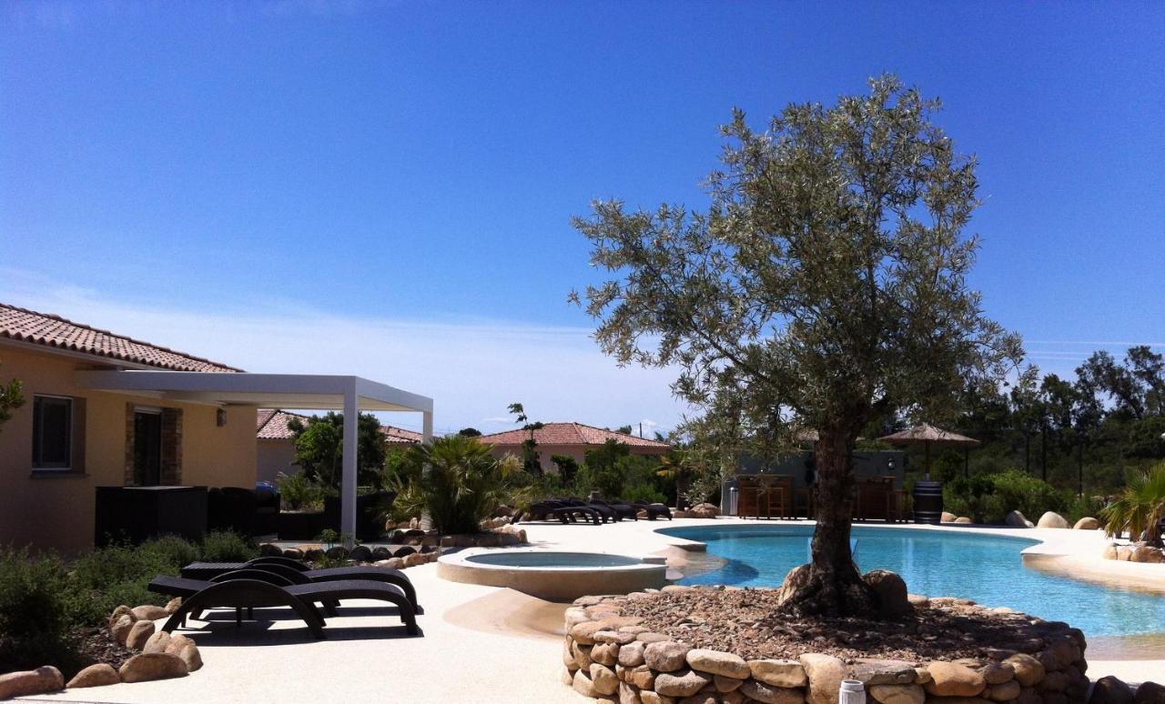 L'Hacienda Piscine chauffée à 28, spa, boulodrome et court de Tennis privés, 2 villas indépendantes Porto-Vecchio  Extérieur photo
