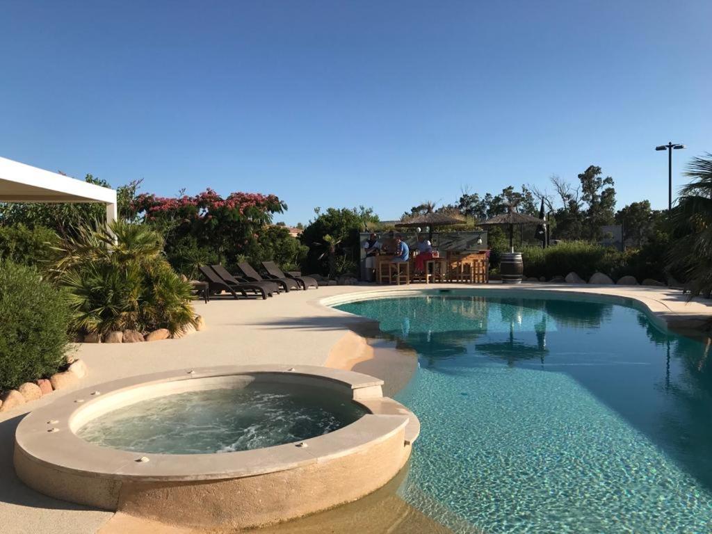 L'Hacienda Piscine chauffée à 28, spa, boulodrome et court de Tennis privés, 2 villas indépendantes Porto-Vecchio  Extérieur photo