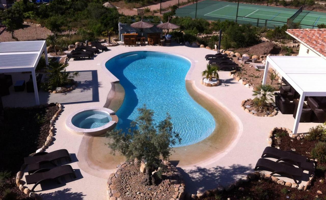 L'Hacienda Piscine chauffée à 28, spa, boulodrome et court de Tennis privés, 2 villas indépendantes Porto-Vecchio  Extérieur photo