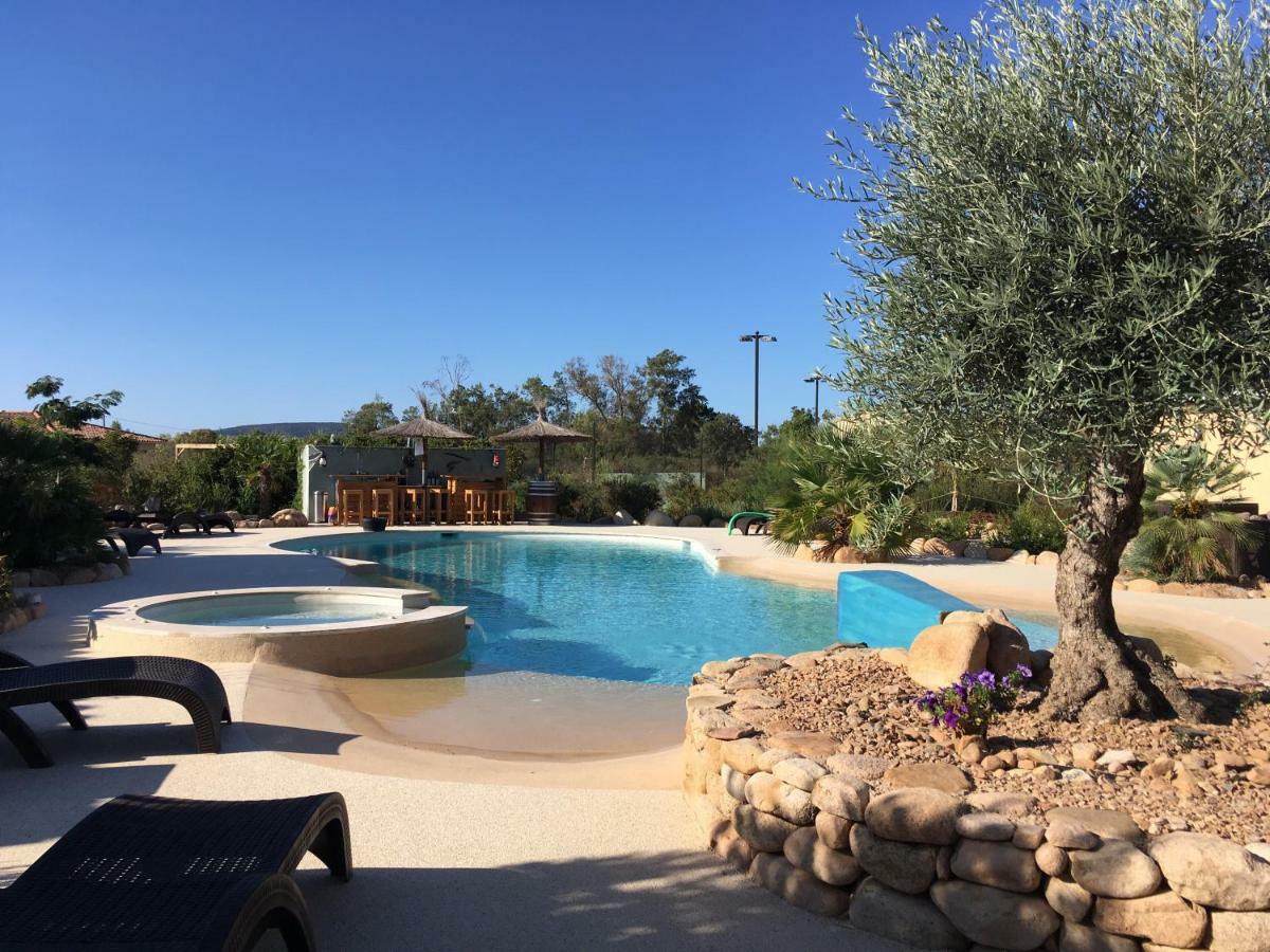 L'Hacienda Piscine chauffée à 28, spa, boulodrome et court de Tennis privés, 2 villas indépendantes Porto-Vecchio  Extérieur photo